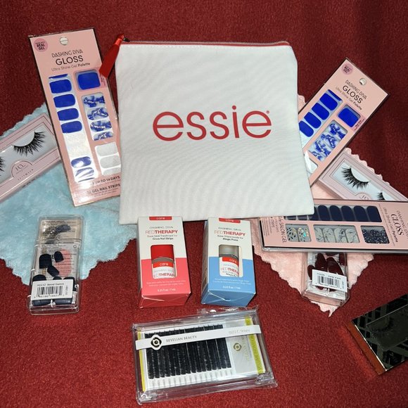 GRAB BAG FOR EYELASH AND NAILS!! - Picture 10 of 14